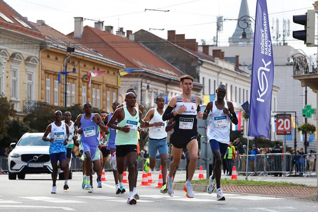 FOTO: Medzinárodný maratón mieru v Košiciach si pripomína svoju storočnicu, foto 4
