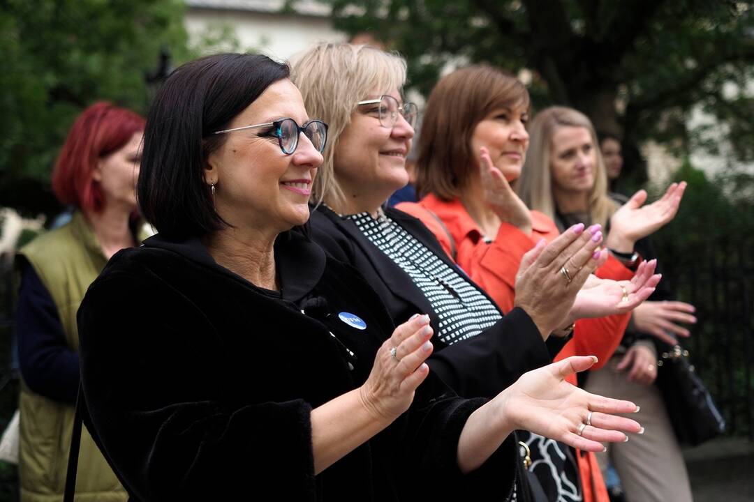 FOTO: Košickí študenti premenili Hlavnú ulicu na španielsku La Ramblu, foto 46
