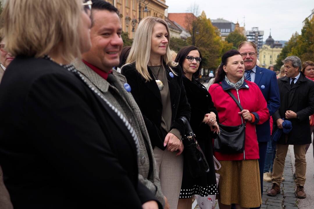 FOTO: Košickí študenti premenili Hlavnú ulicu na španielsku La Ramblu, foto 40