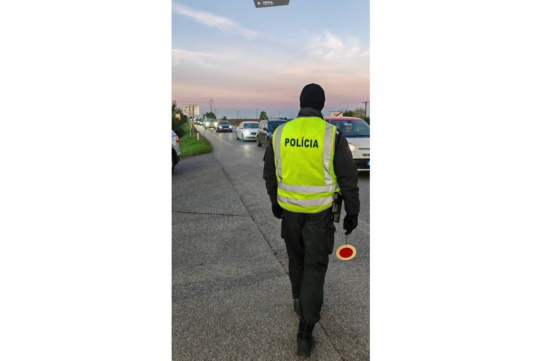 FOTO: Polícia opäť obsadila cesty v Košickom kraji, posvietili si na opitých vodičov, foto 6