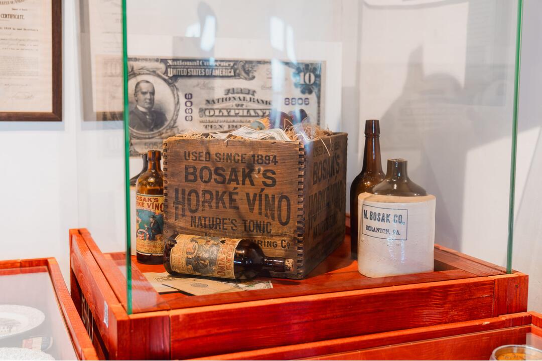 FOTO: V Pavlovciach ožíva slovensko-americké dedičstvo. Záhrada rozpráva príbehy našich predkov, foto 11