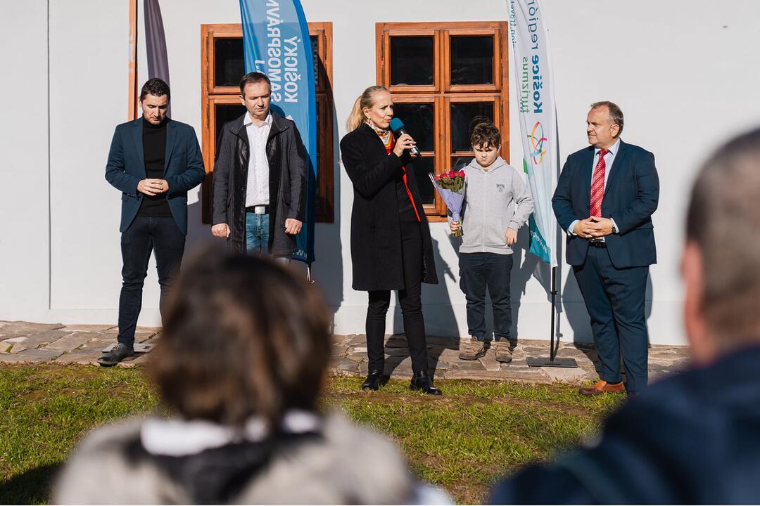 FOTO: V Pavlovciach ožíva slovensko-americké dedičstvo. Záhrada rozpráva príbehy našich predkov, foto 14