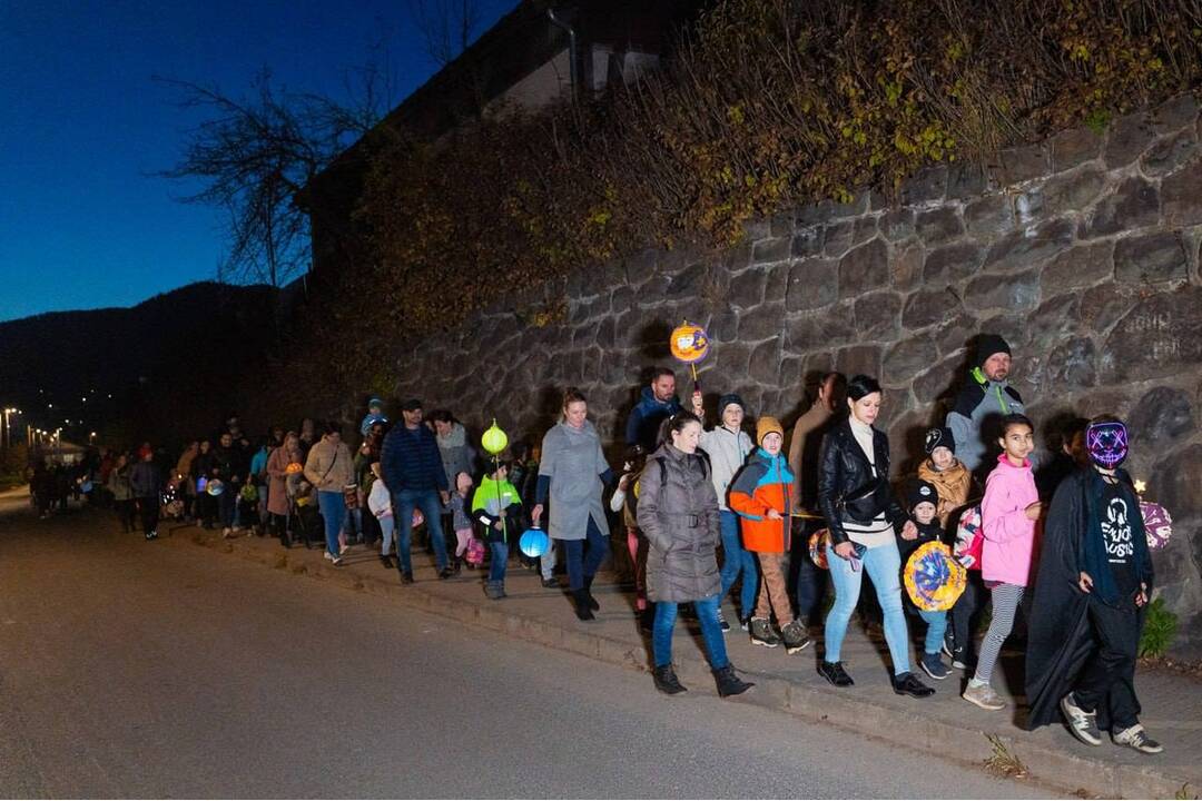 FOTO: Lampiónový sprievod ulicami Gelnice, foto 20