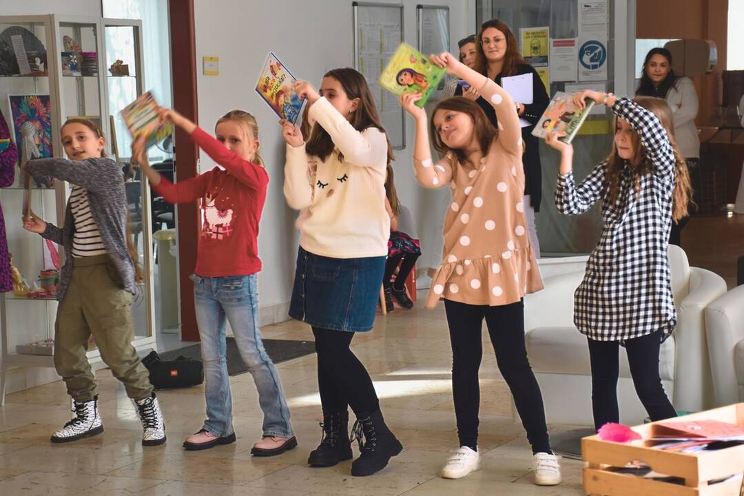 FOTO: Listy od detí z rôznych kútov Slovenska potešili košických seniorov, foto 7