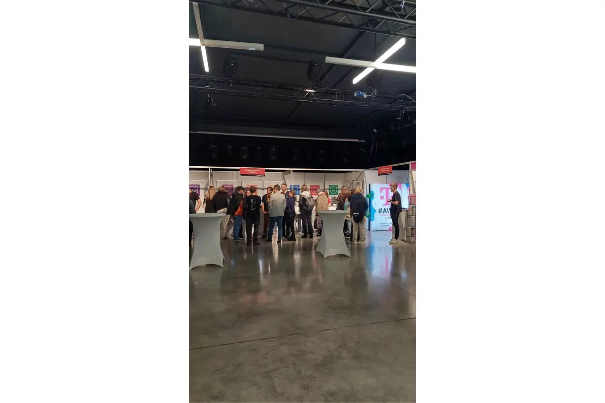 Na veľtrh vzdelávania prichádzajú veľké skupiny záujemcov, foto 5