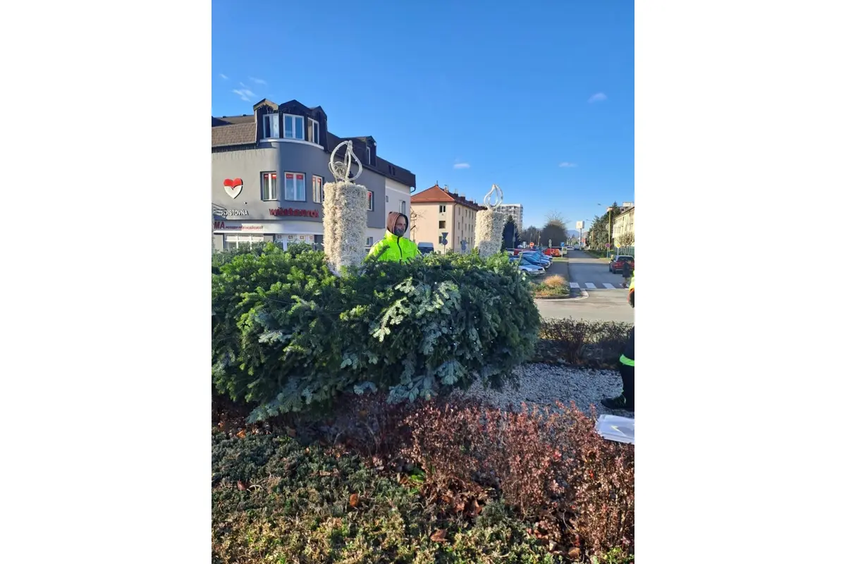 Takto krásne vyzdobili svoje ulice mestá v Košickom samosprávnom kraji, foto 25