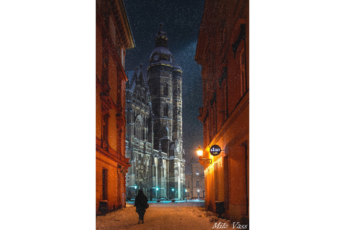 FOTO: Košice sa pod snehovou prikrývkou menia na rozprávku, foto 3