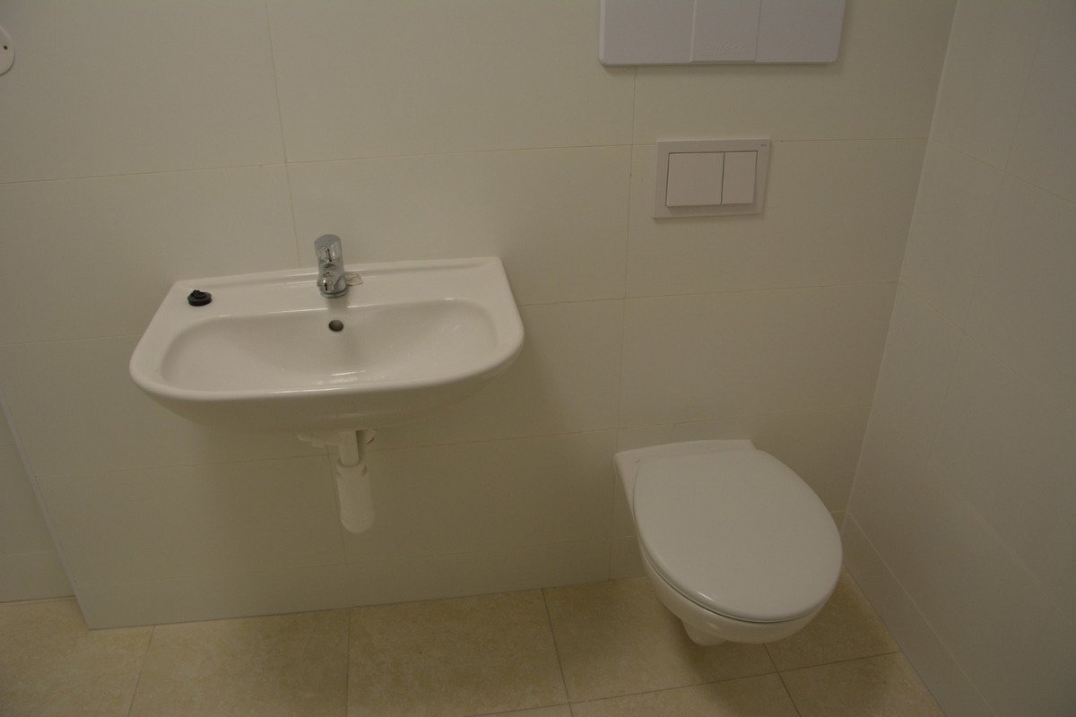 FOTO: Prestavba Hotela Šport v Spišskej Novej Vsi na nájomné bývanie, foto 5