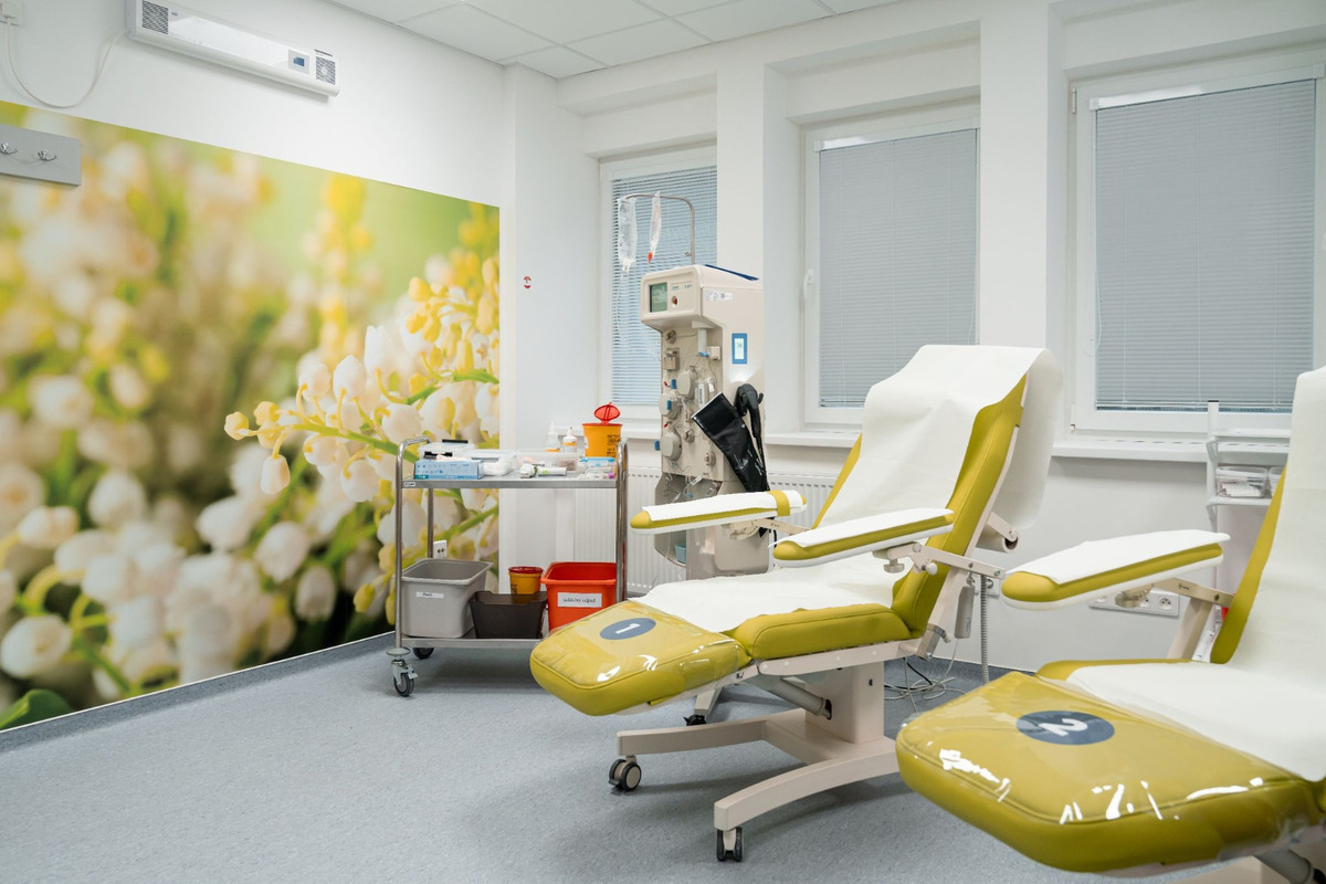 Krv aj krvnú plazmu môžete darovať vo vynovenom centre v Trebišove, foto 5