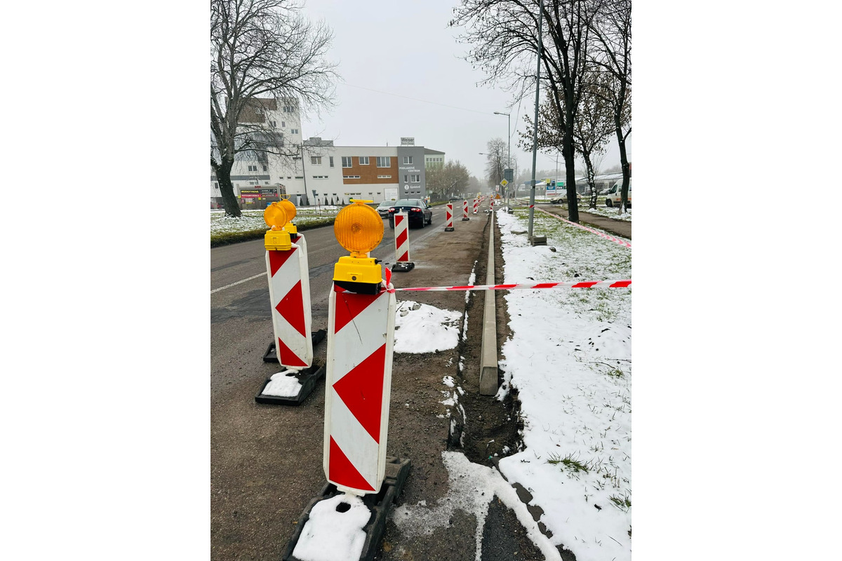 FOTO: V Michalovciach prebieha výstavba novej cyklotrasy, foto 1