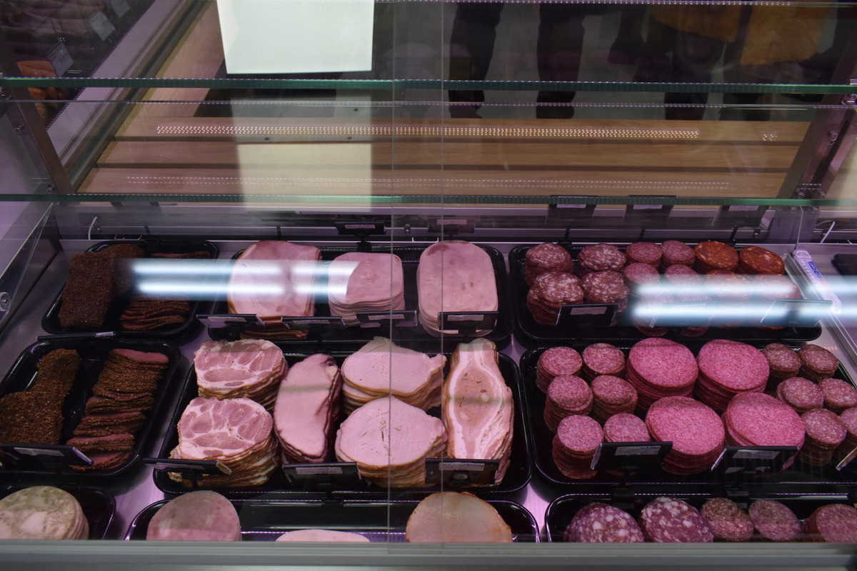 Na sídlisku Nad jazerom otvoril Tauris svoju jubilejnú pobočku, foto 12