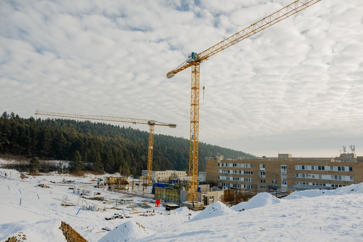 FOTO: Stavebné práce na výstavbe nového nemocničného pavilónu v Spišskej Novej Vsi, foto 9