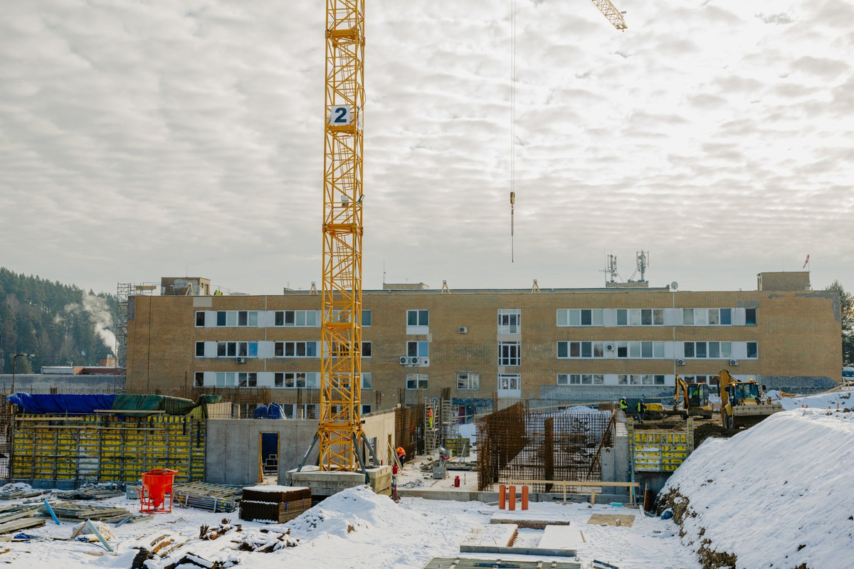 FOTO: Stavebné práce na výstavbe nového nemocničného pavilónu v Spišskej Novej Vsi, foto 19