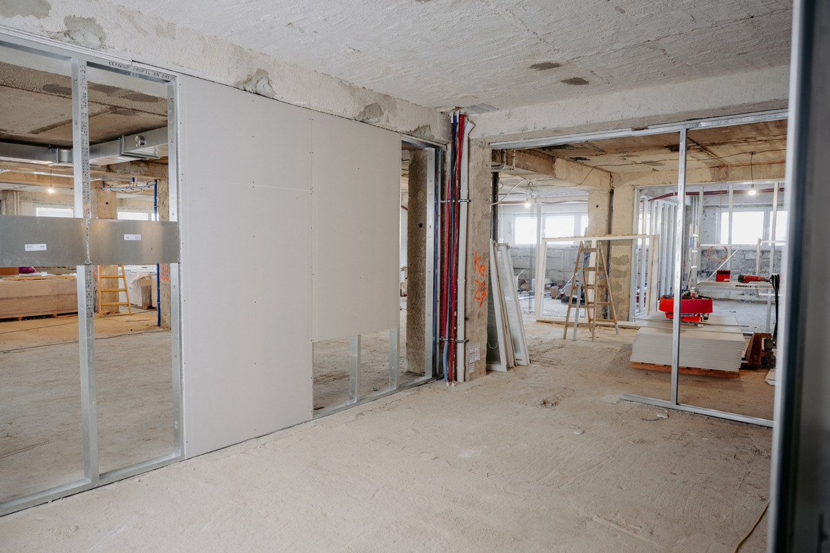 FOTO: Stavebné práce na výstavbe nového nemocničného pavilónu v Spišskej Novej Vsi, foto 23