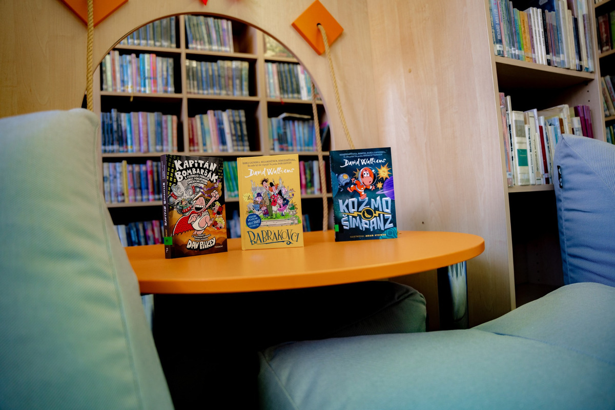 Detskí čitatelia sa tešia z ďalších otvorených pobočiek Knižnice pre mládež, foto 5