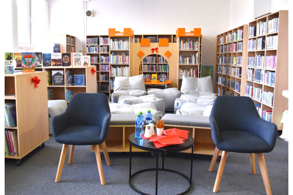 Detskí čitatelia sa tešia z ďalších otvorených pobočiek Knižnice pre mládež, foto 10