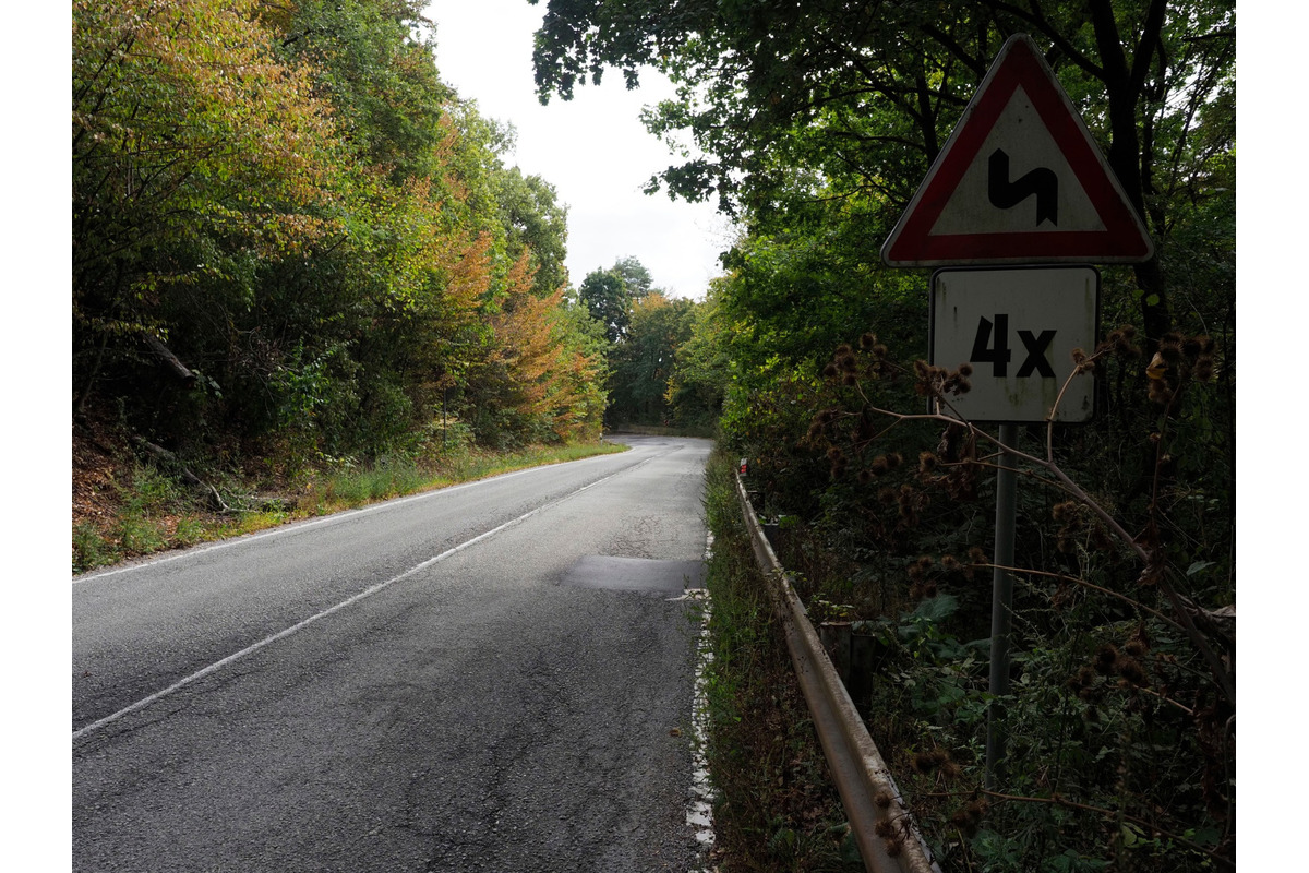 Tento cestný úsek považujú vodiči za najnebezpečnejší na ceste do Kavečian, foto 2