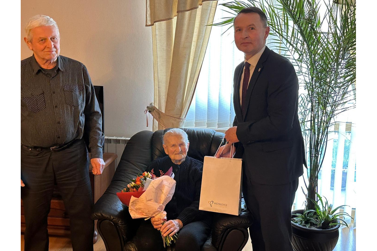 FOTO: Pani Zuzana z Michaloviec oslávila výnimočné jubileum. Dovŕšila 101 rokov, foto 2