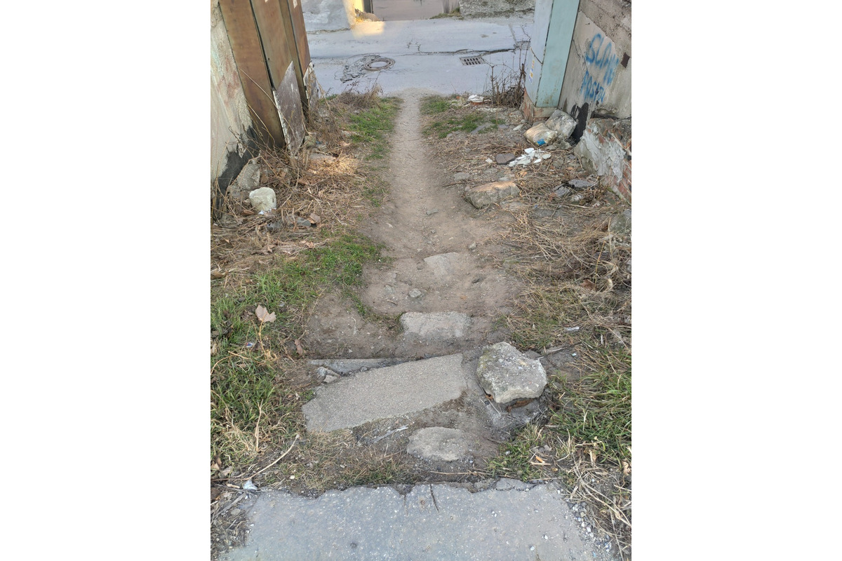 FOTO: Nebezpečné schody na Juhu, foto 3