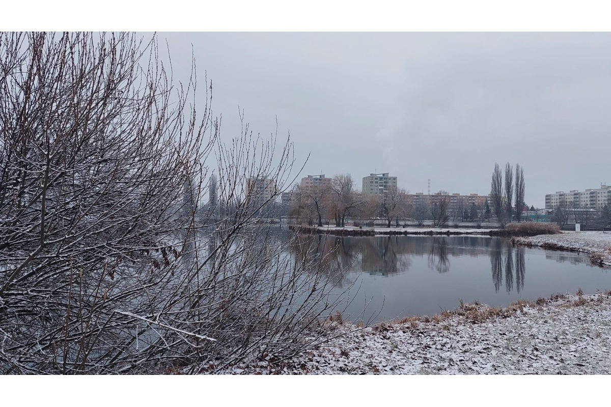 FOTO: Takto vyzerali zimné februárové dni na Jazere, počasie prialo otužilcom aj fanúšikom jari, foto 5