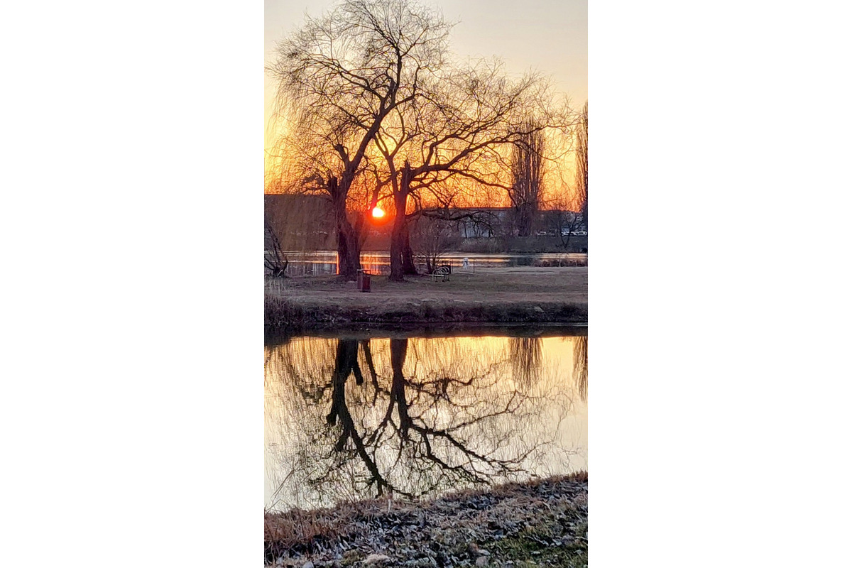 FOTO: Takto vyzerali zimné februárové dni na Jazere, počasie prialo otužilcom aj fanúšikom jari, foto 27