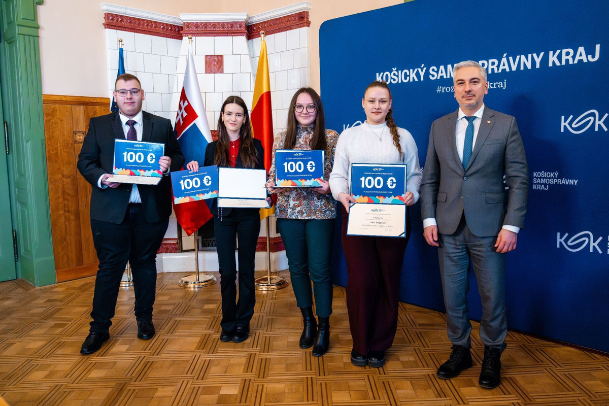 Košický samosprávny kraj ocenil úspechy šikovných študentov stredných škôl, foto 11