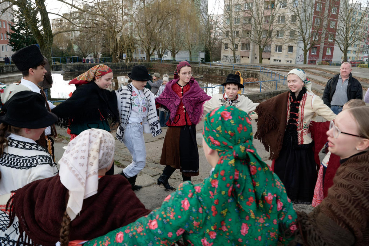 Sídlisko KVP si cez víkend užilo fašiangový program , foto 8