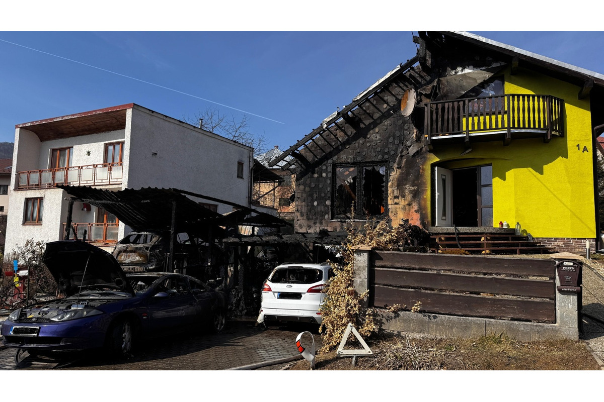 FOTO: Požiar rodinného domu v Margecanoch, foto 3