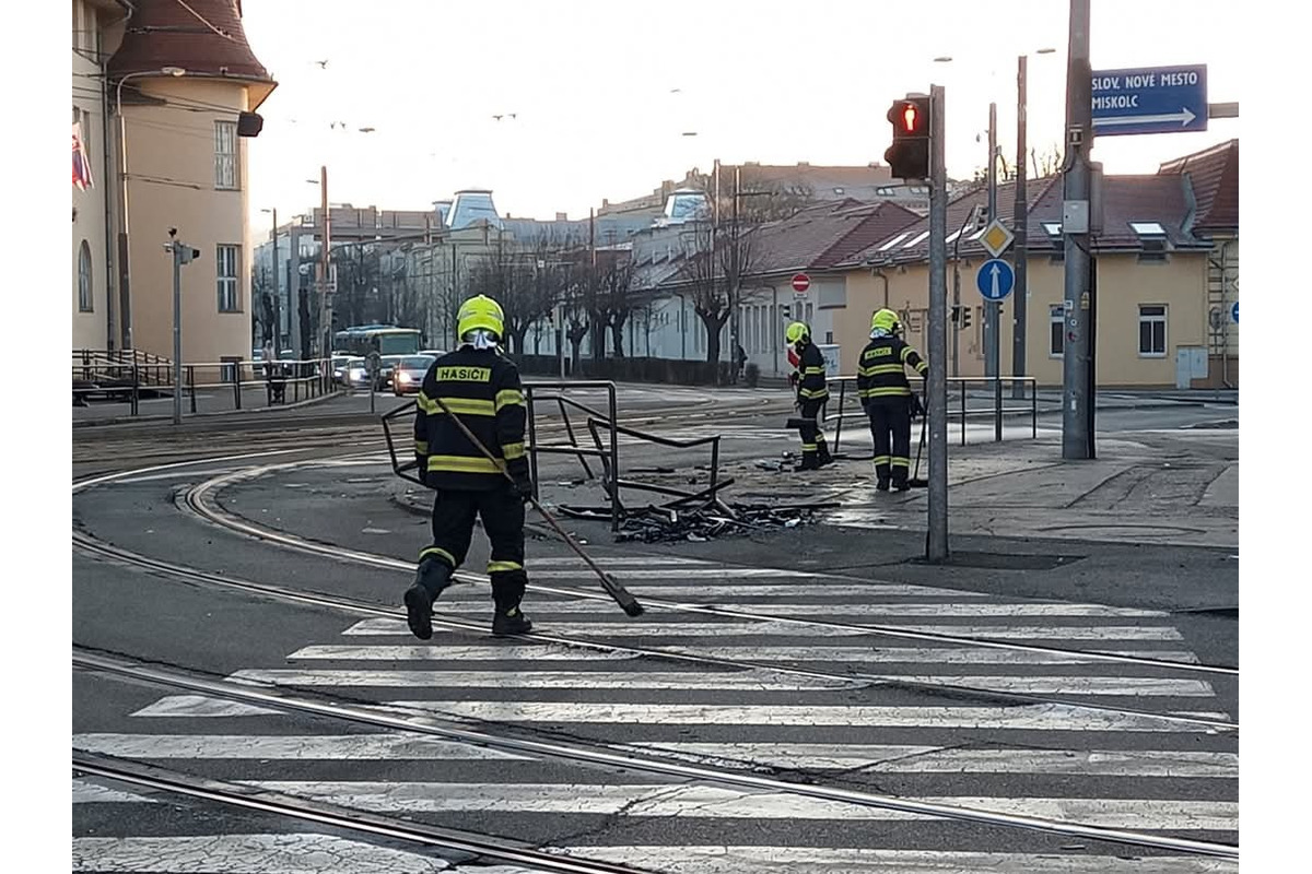 FOTO: Nehoda pri Starej jazdiarni, foto 11