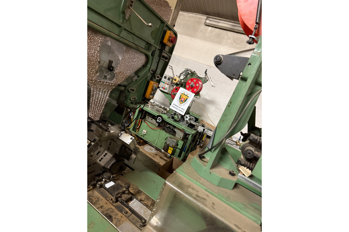 FOTO: Nelegálna výrobňa cigariet v Kechneci, foto 2