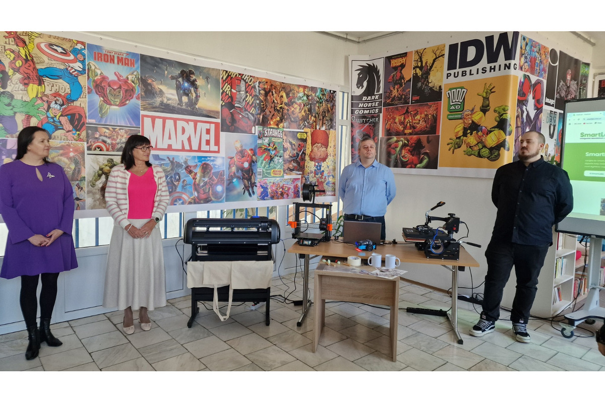 Prvé inteligentné laboratórium otvorili v trebišovskej knižnici, foto 6