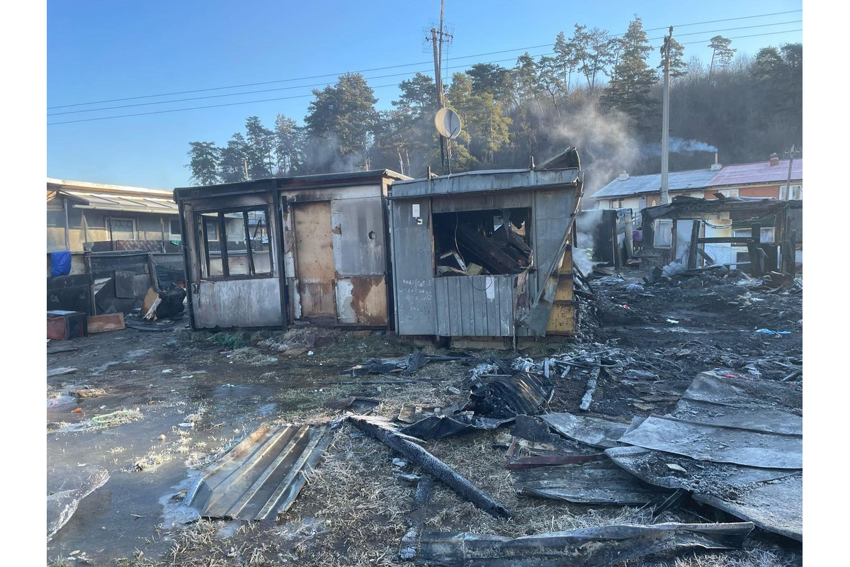 FOTO: Pri Prešove došlo k tragickému požiaru chatrče, foto 10