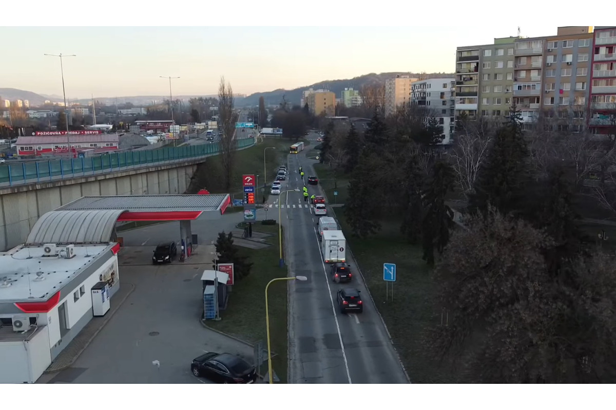 FOTO: Policajná akcia v Košiciach, policajti odstavili časť mesta, foto 4