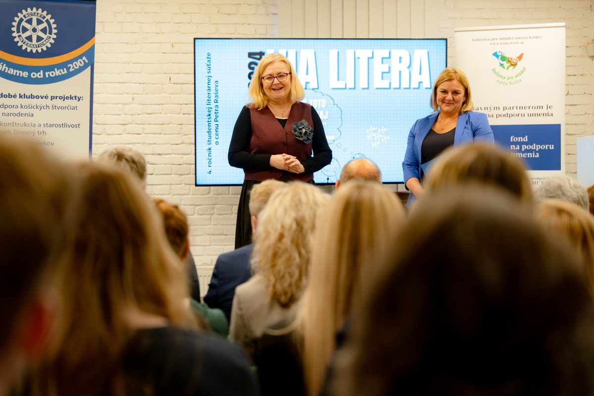 Porota ocenila najlepších stredoškolákov v súťaži Via Litera, foto 3