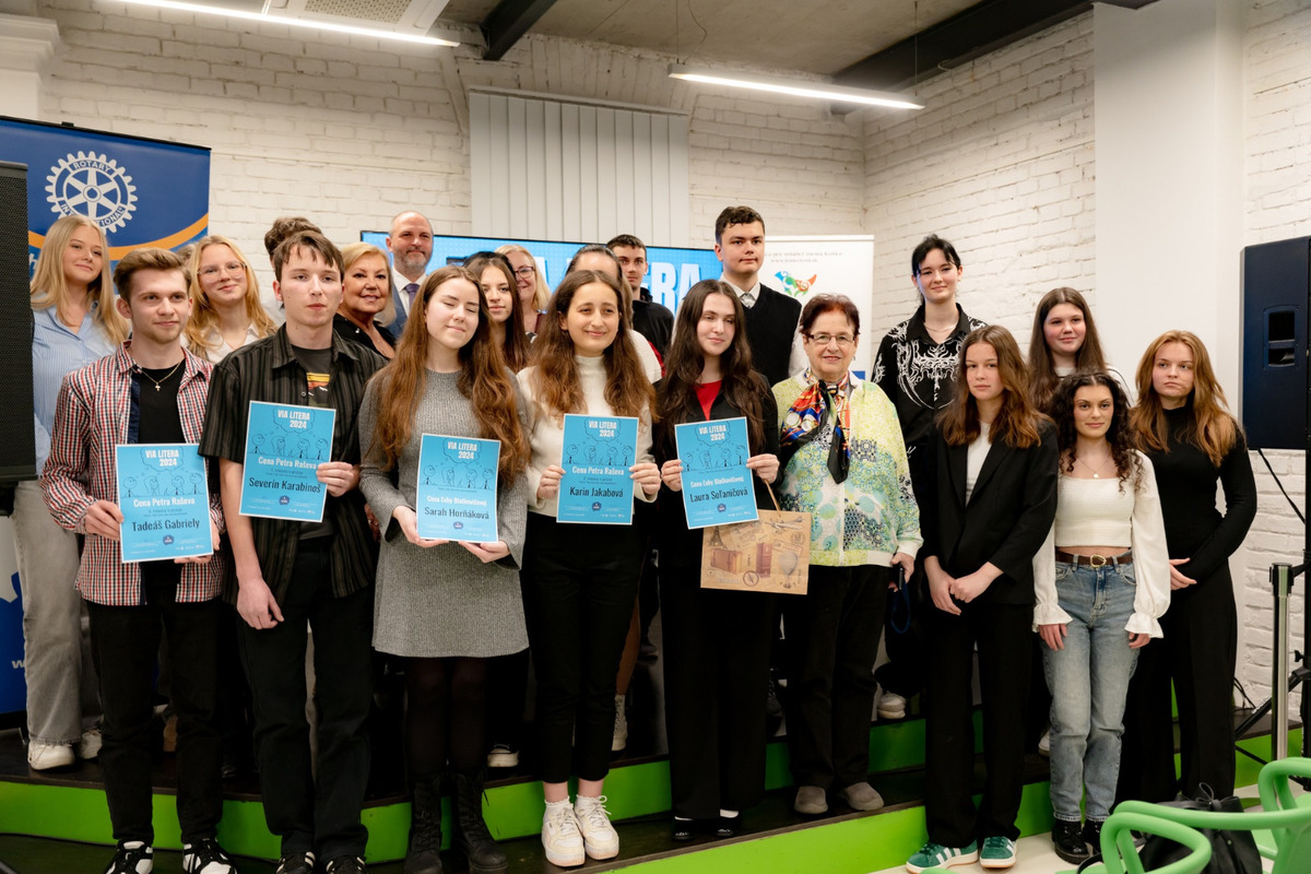 Porota ocenila najlepších stredoškolákov v súťaži Via Litera, foto 6