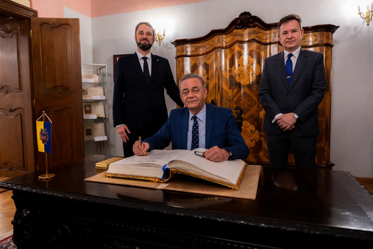 Chorvátska delegácia navštívila metropolu východu , foto 1