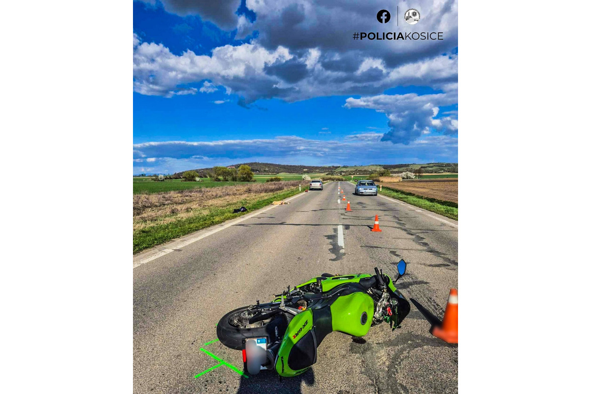 FOTO: Krajskí policajti zasahovali v piatok pri viacerých nehodách motorkárov, foto 6