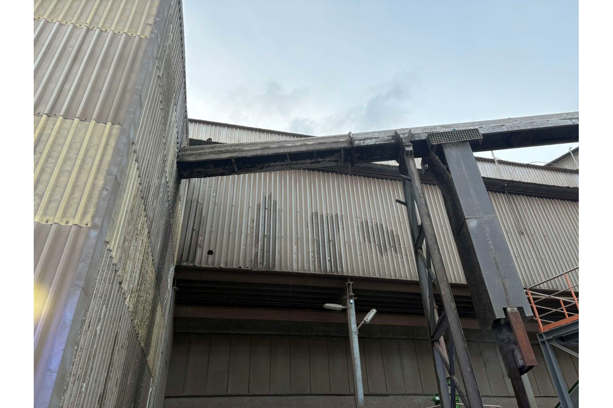 FOTO: Požiar v cementári v Turni nad Bodvou, foto 1