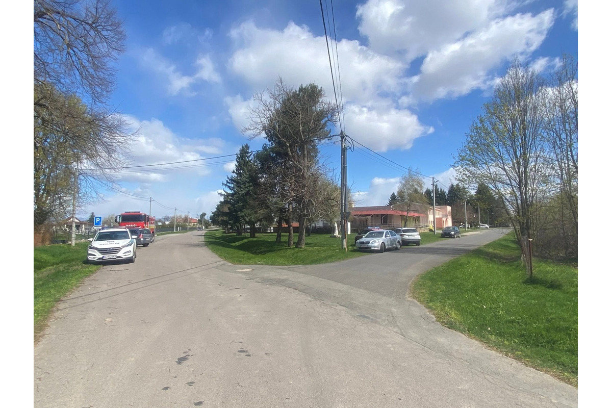 FOTO: Požiar kostolnej veže vo Vysokej nad Uhom, foto 7