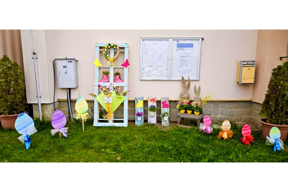 FOTO: Obce a mestá vo veľkonočnom šate. Ktorá výzdoba sa vám páči najviac?, foto 12