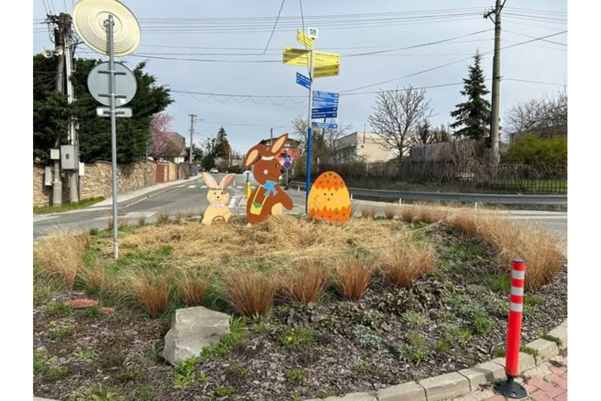 FOTO: Obce a mestá vo veľkonočnom šate. Ktorá výzdoba sa vám páči najviac?, foto 13