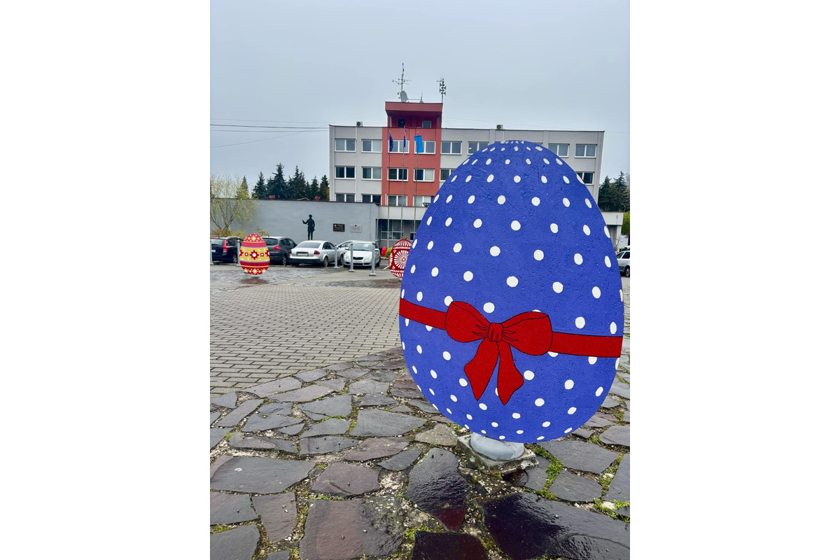 FOTO: Obce a mestá vo veľkonočnom šate. Ktorá výzdoba sa vám páči najviac?, foto 18