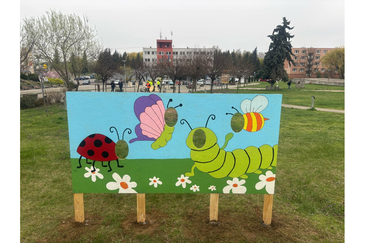 FOTO: Obce a mestá vo veľkonočnom šate. Ktorá výzdoba sa vám páči najviac?, foto 25