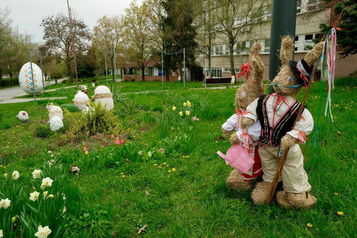 FOTO: Obce a mestá vo veľkonočnom šate. Ktorá výzdoba sa vám páči najviac?, foto 10