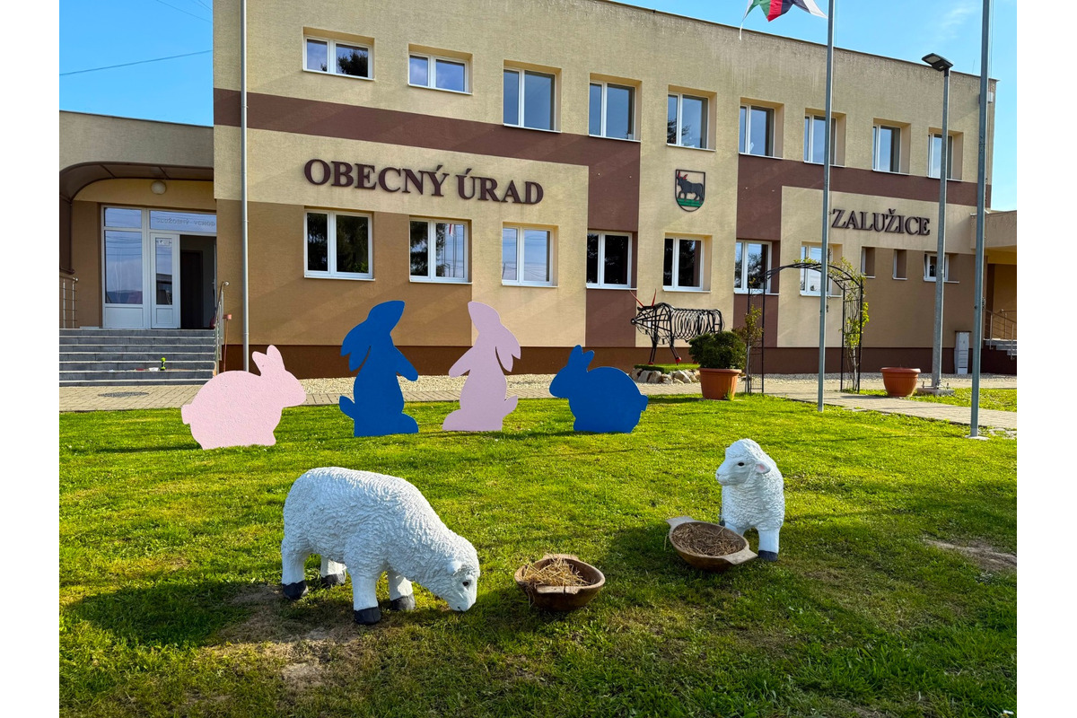 FOTO: Obce a mestá vo veľkonočnom šate. Ktorá výzdoba sa vám páči najviac?, foto 28