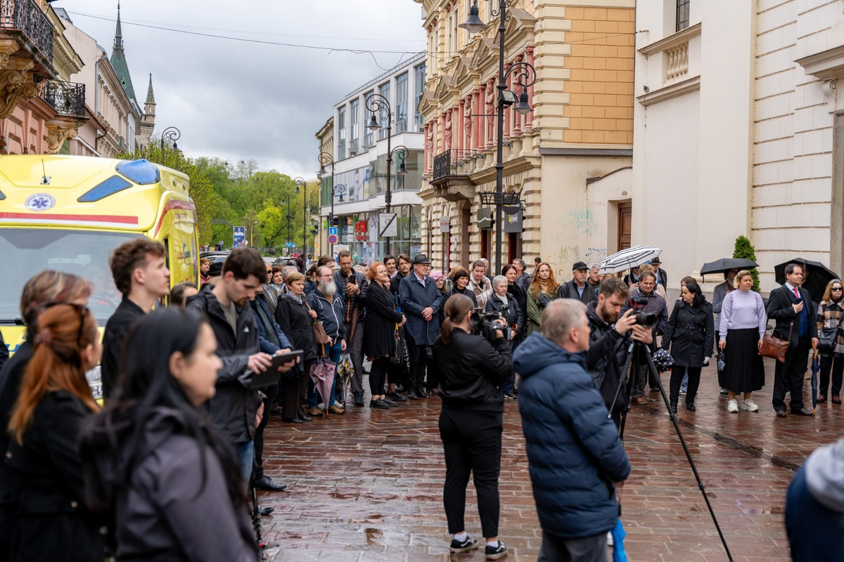 FOTO: Na Veľký piatok prešiel ulicami Košíc Ekumenický pašiový sprievod, foto 5