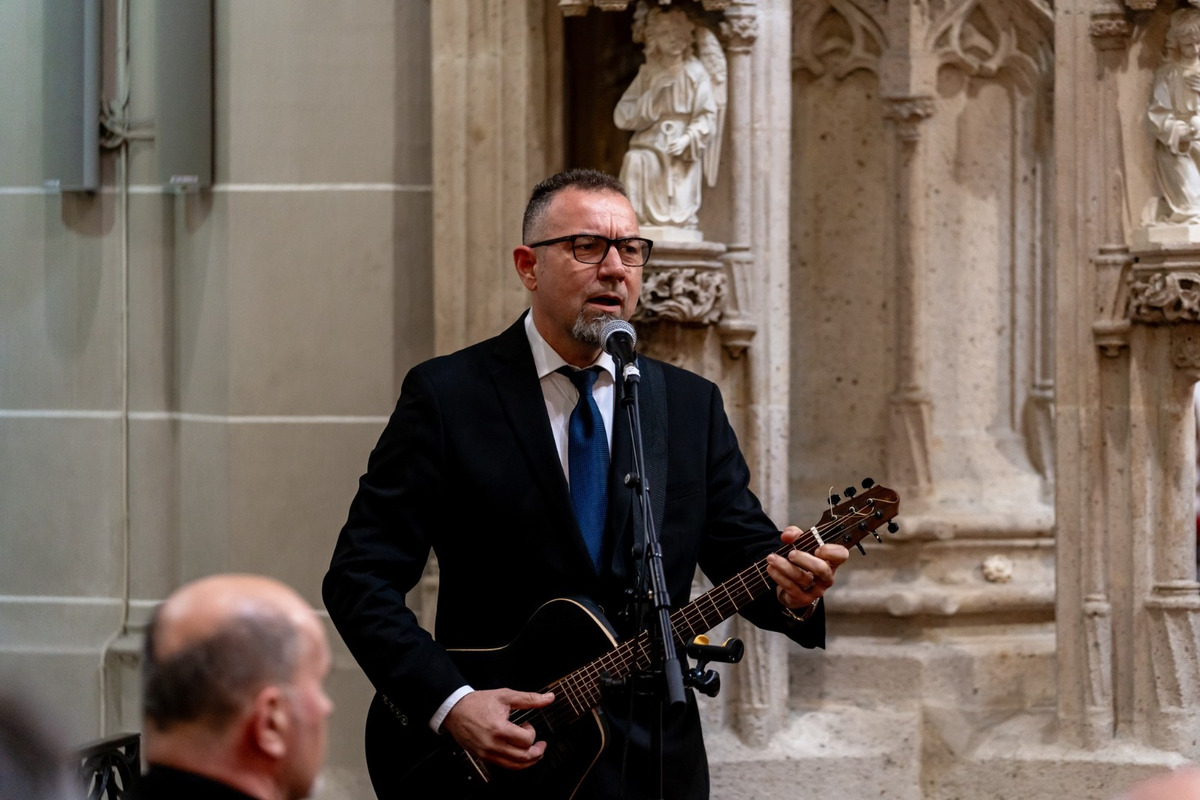 FOTO: Na Veľký piatok prešiel ulicami Košíc Ekumenický pašiový sprievod, foto 9