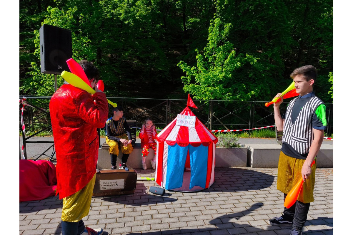 FOTO: Košická Detská železnica odštartovala ďalšiu sezónu. Krásna akcia rozžiarila očká malých aj veľkých, foto 19