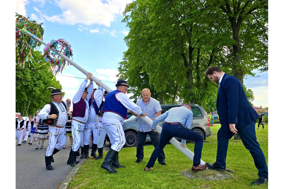 FOTO: Takto stavali máje v Košickom kraji, foto 16