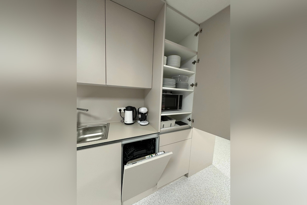 FOTO: Zrekonštruované neonatologické oddelenie v košickej Detskej fakultnej nemocnici, foto 14